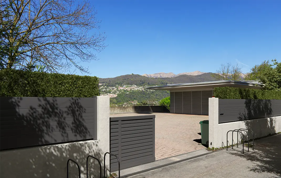 Clôture_sur_mesure_mixte_préfalu cloture sur mesure prefalu